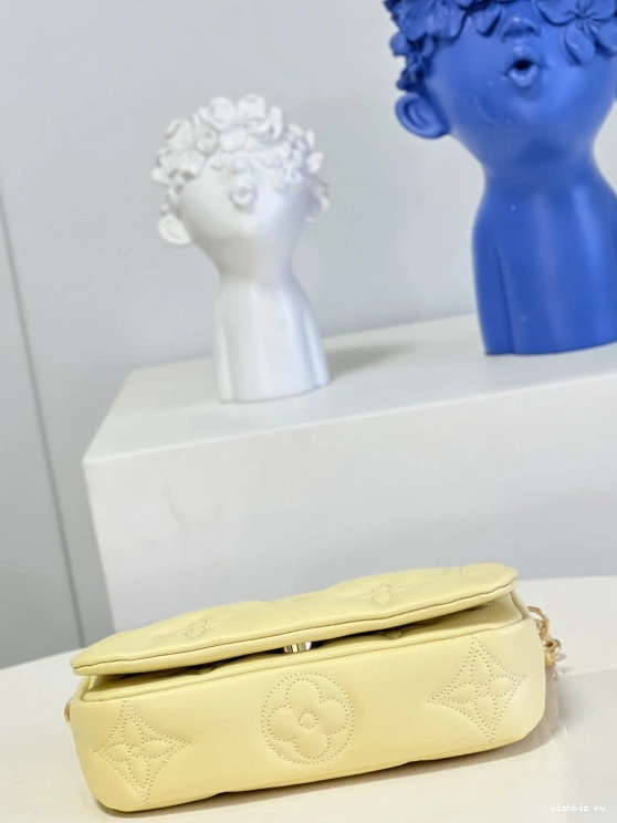 WIS LOUIS VUITTON STRAP WALLET ON BUBBLEGRAM 1106